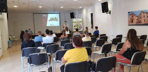 Sesión informativa del curso Elaboración de productos a raíz del aceite de oliva Ed. 2 en Beas de Segura