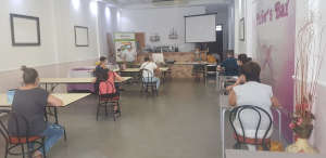 Sesión informativa del curso Servicios de bar y cafetería (HOTR0508). Ed. 1 en Villanueva de la Reina