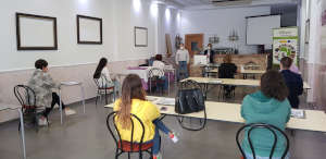 Apertura del curso Servicios de Bar y Cafetería (HOTR0508) Ed. 1 en Villanueva de la Reina