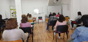 Sesión informativa del curso Gestión de llamadas de teleasistencia Ed. 2 en Lopera. Turno de mañana