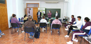 Apertura del curso Montaje y mantenimiento de instalaciones solares fotovoltaicas Ed. 1 en Villanueva de la Reina