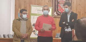 Entrega de diplomas del curso Elaboración de productos a raíz del aceite de oliva Ed. 6 en Mengíbar